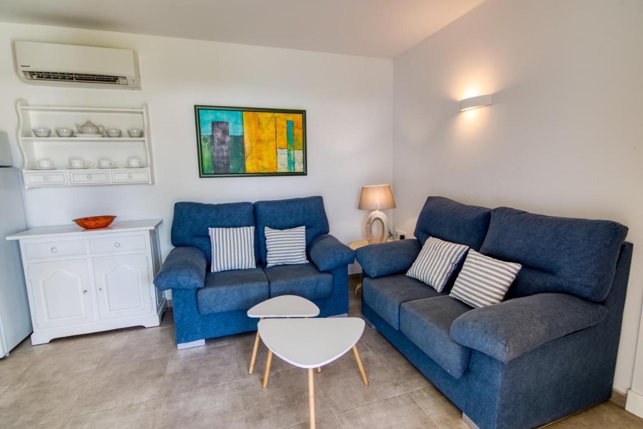 Apartamentos Las Golondrinas Cala en Bosch Kültér fotó