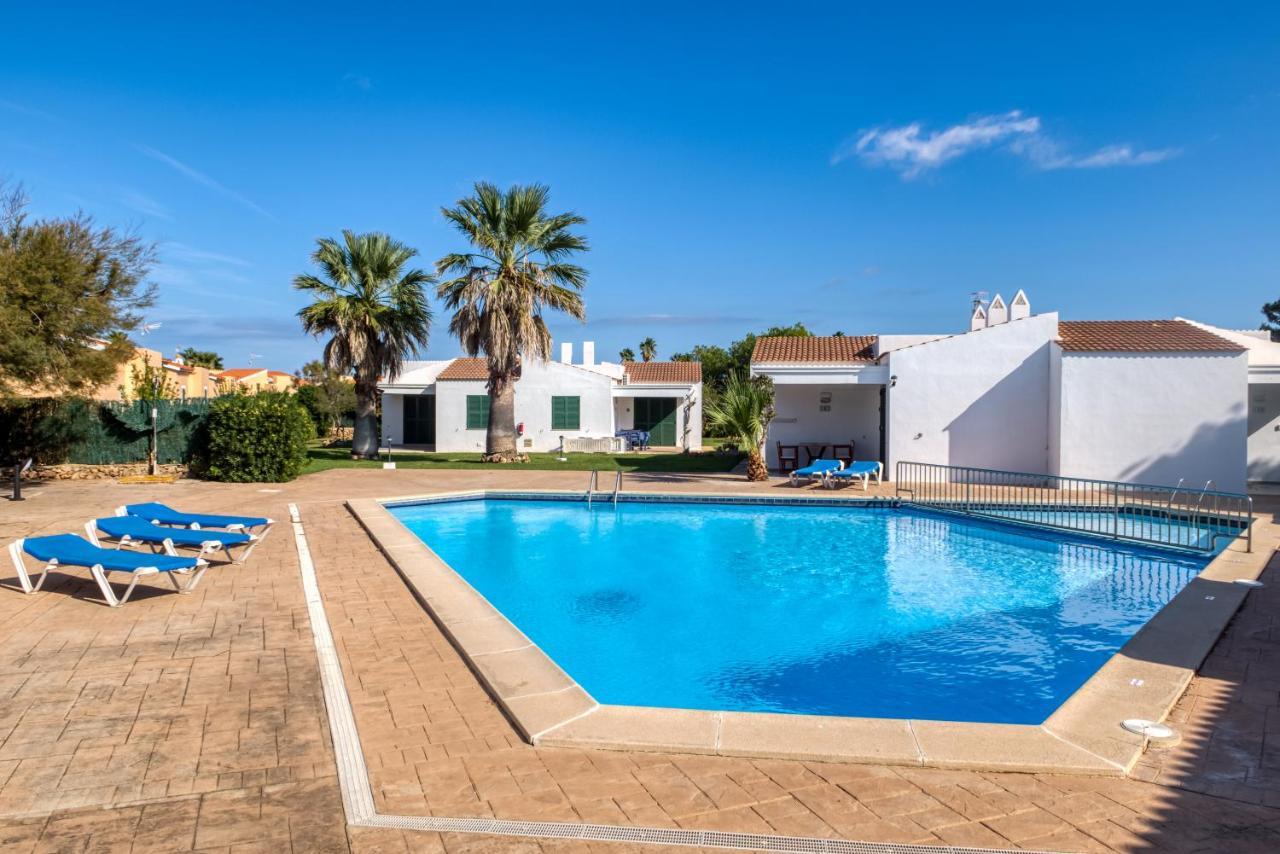 Apartamentos Las Golondrinas Cala en Bosch Kültér fotó