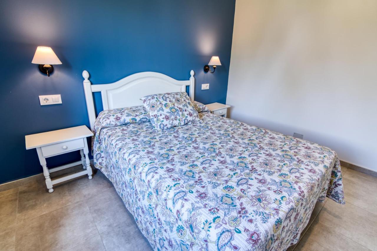 Apartamentos Las Golondrinas Cala en Bosch Kültér fotó